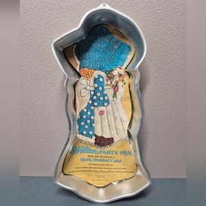 Holly Hobbie Wilton Cake Pan - Vintage 1975 - Collectible